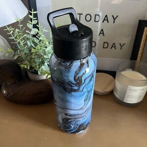Simple Modern 32 oz. “Summit” Water Bottle